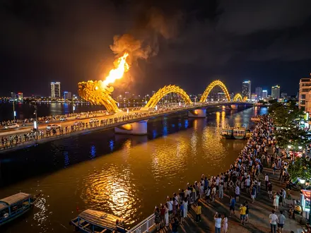 Dragon Bridge Fire Show