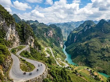 Ha Giang Loop